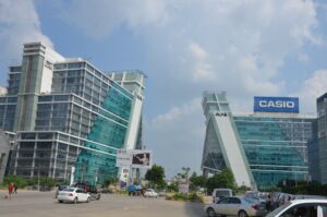 Read more about the article Top 5 Reasons to Buy a Luxury Apartment in Gurgaon